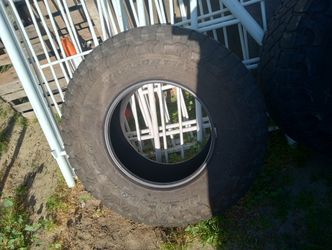 Good Tires 80$ For Both Make Offer 