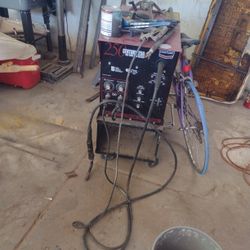 Century 250welder Machine