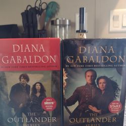 $80 Complete Outlander Series Books! 