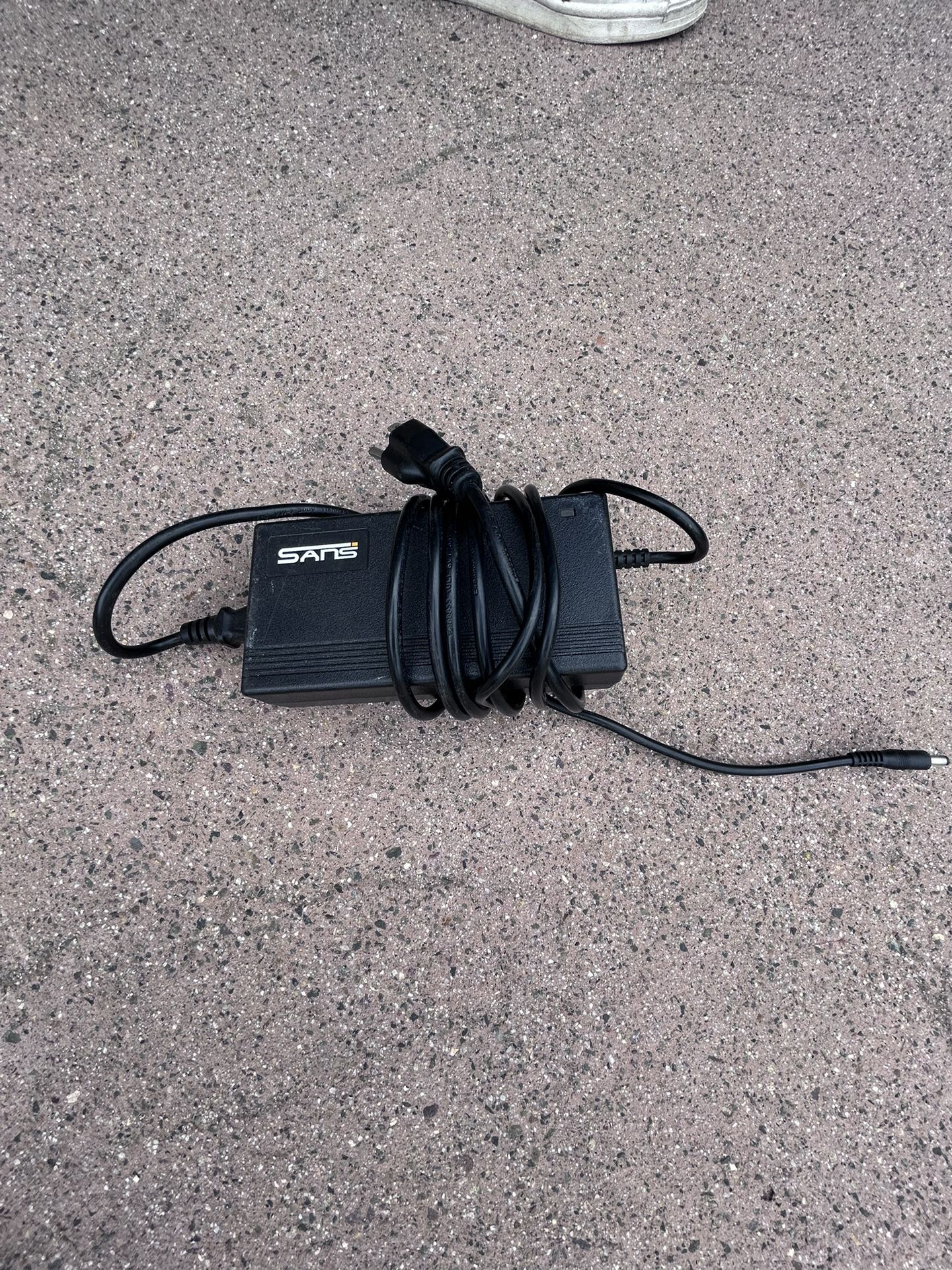 Li-ion battery charger 54.6 v (super 73 z1)