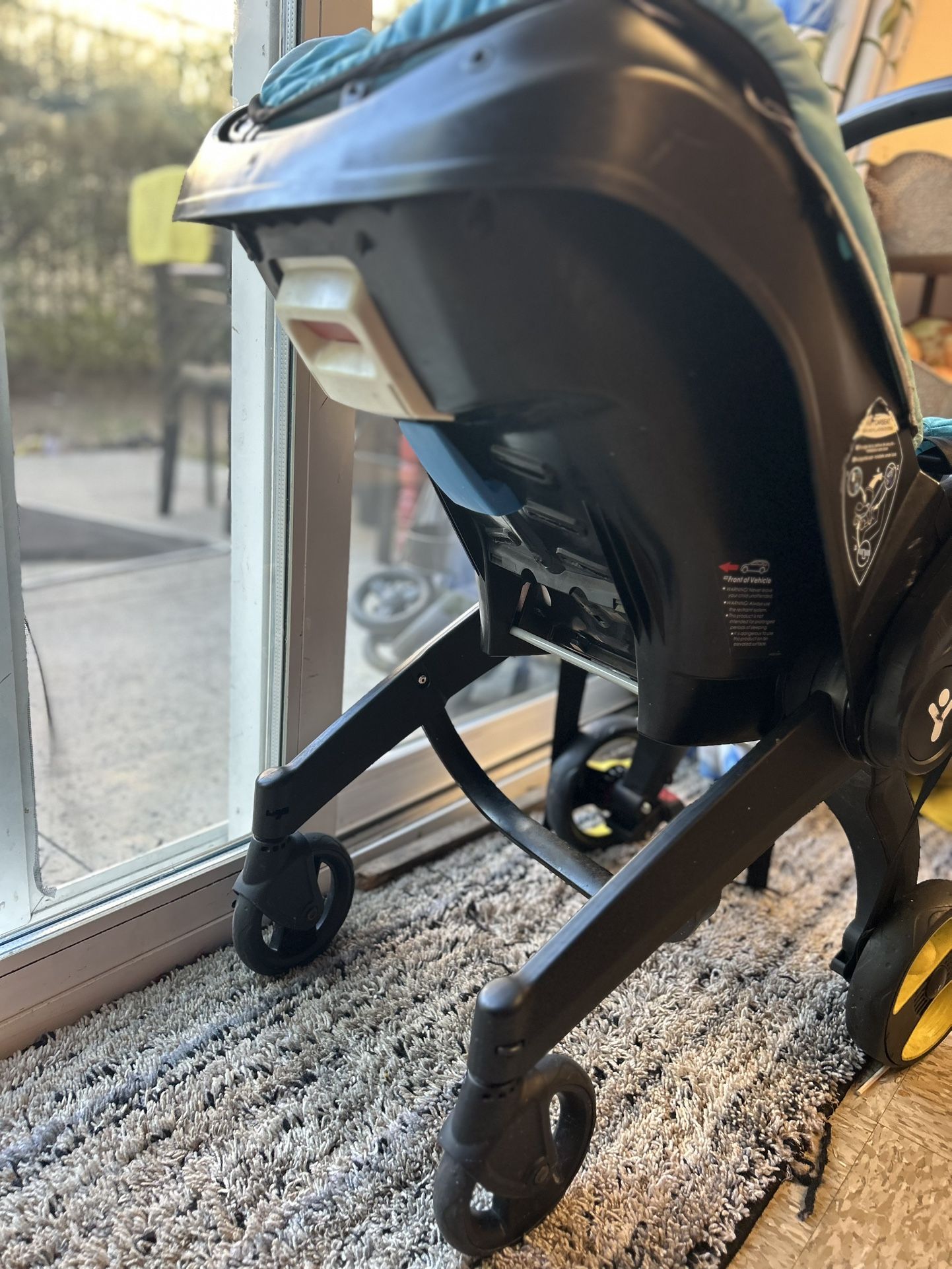 Car Seat/ Stroller Like New