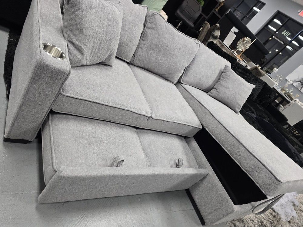 ✨️ Sectionals, 2pc Sofas ✨️ Furniture Queen Bedrooms, Dining Avail