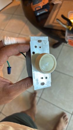 Leviton Trimatron Rotary Dimmer Switch