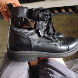 Guess Boots OBO