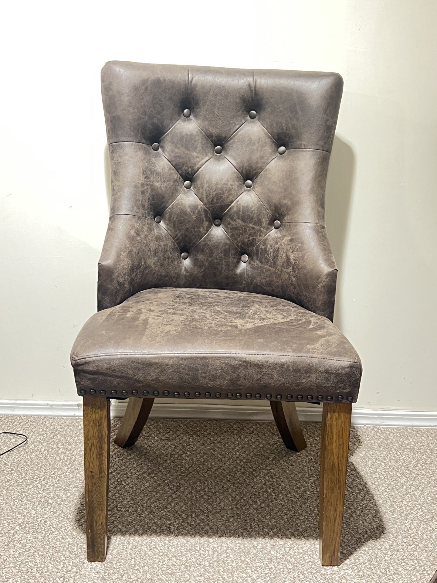 6 Dining Room Chairs