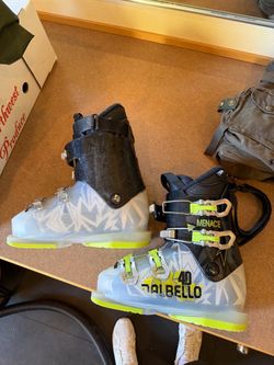 Dalbello Menace 4.0 Youth/Junior Ski Boots