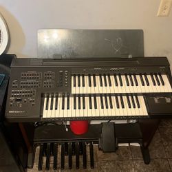 Yamaha Electone EL-15 electric organ