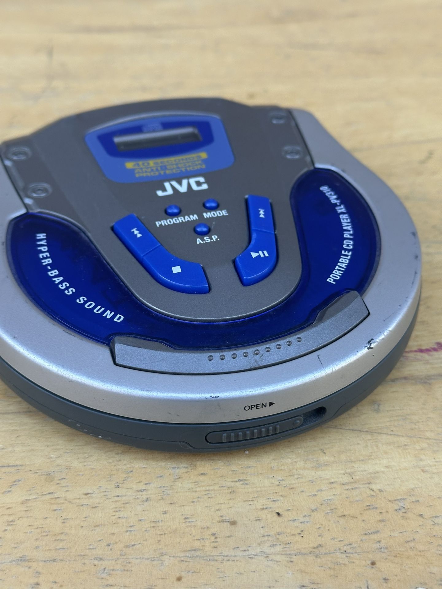 JVC XL-PV310 Hyper-Bass Anti-Shock Portable CD Player VTG 2000 Y2K Tested Works