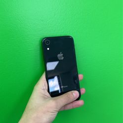 iphone XR 64GB 