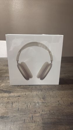 AirPod maxes