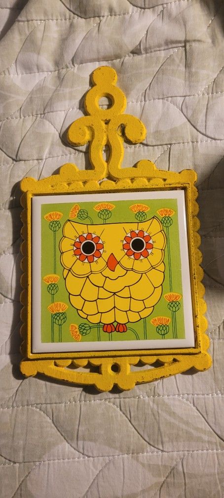 Vintage Tile Trivet Owl Picture. Port Saint John