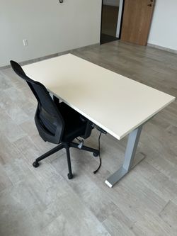 Rise standing desk
