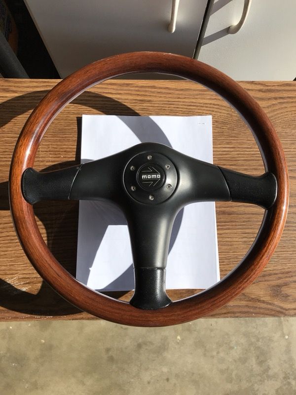 MOMO steering wheel - TYP DL36 for Sale in Los Angeles, CA