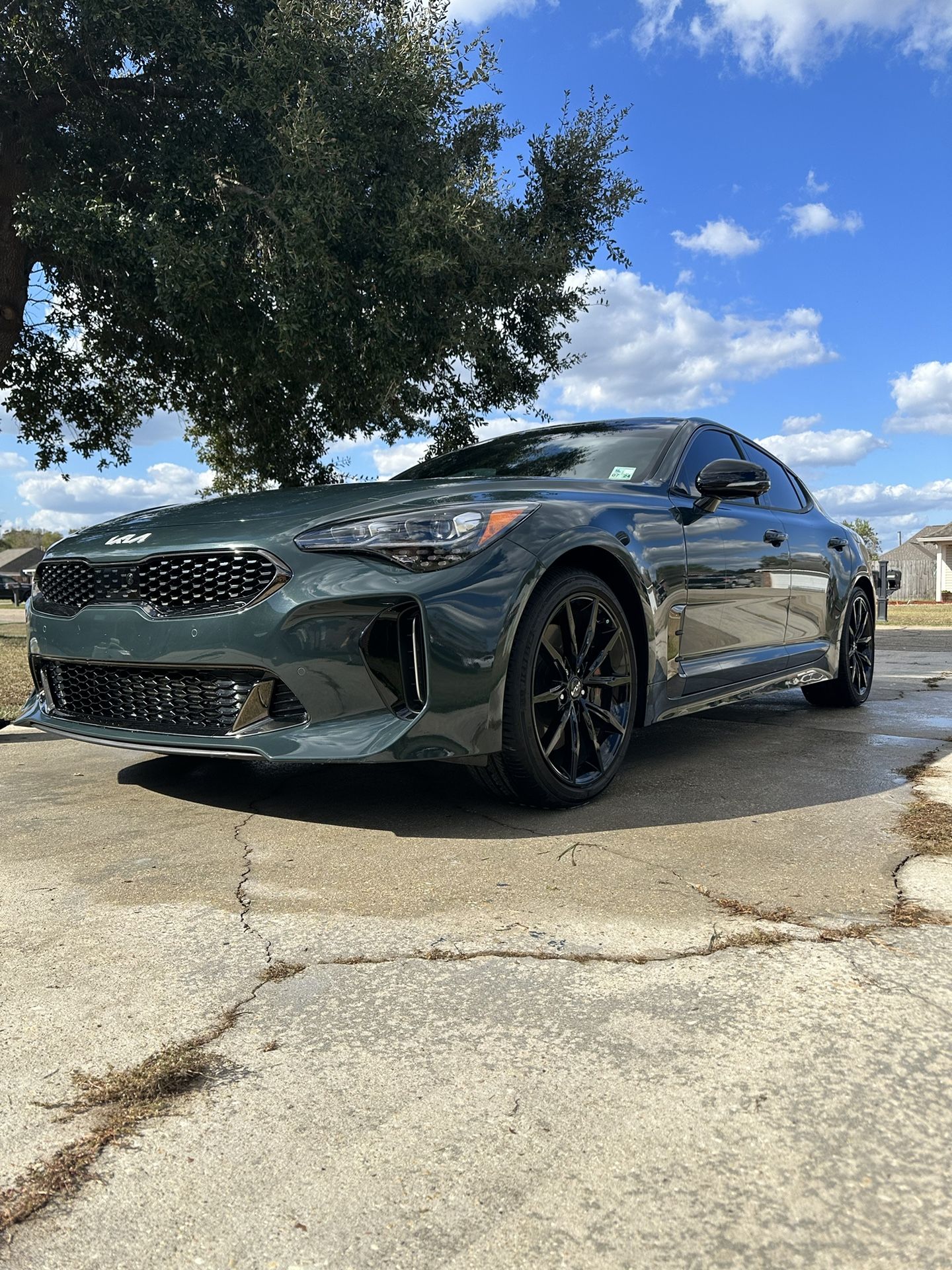 2023 KIA Stinger