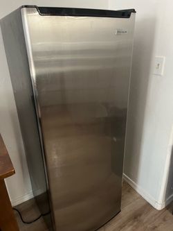 Frigidaire Freezer