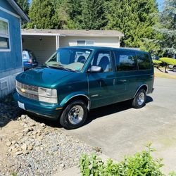 2000 Chevrolet Astro