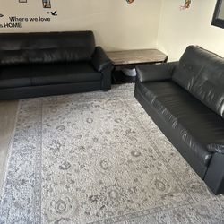 Black Leather Sofas 