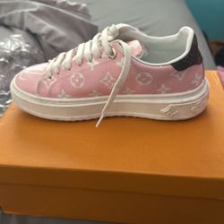 Louis Vuitton Loafers Size 36 