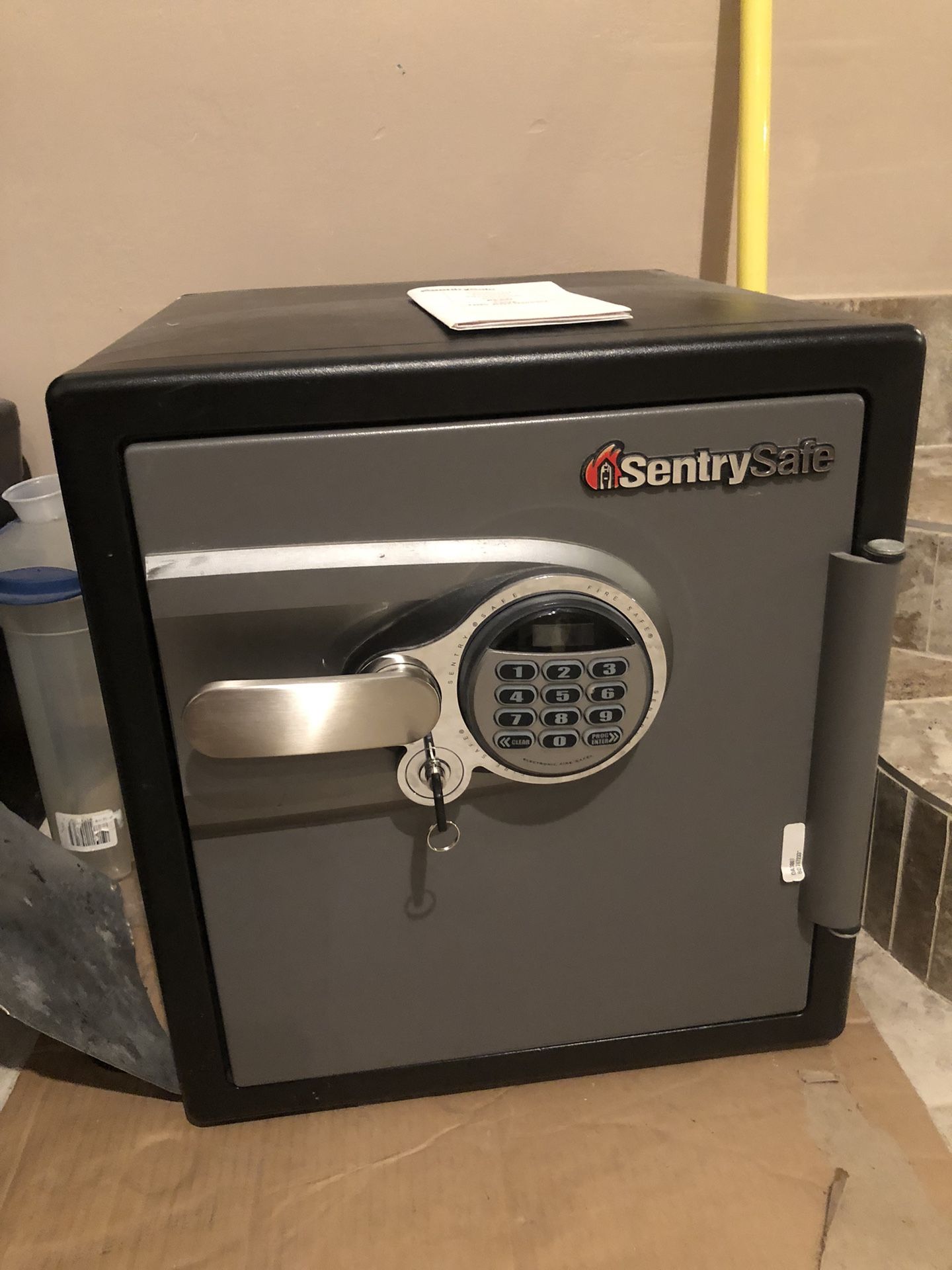 SentrySafe Steel Home Safe for Sale in San Antonio, TX OfferUp