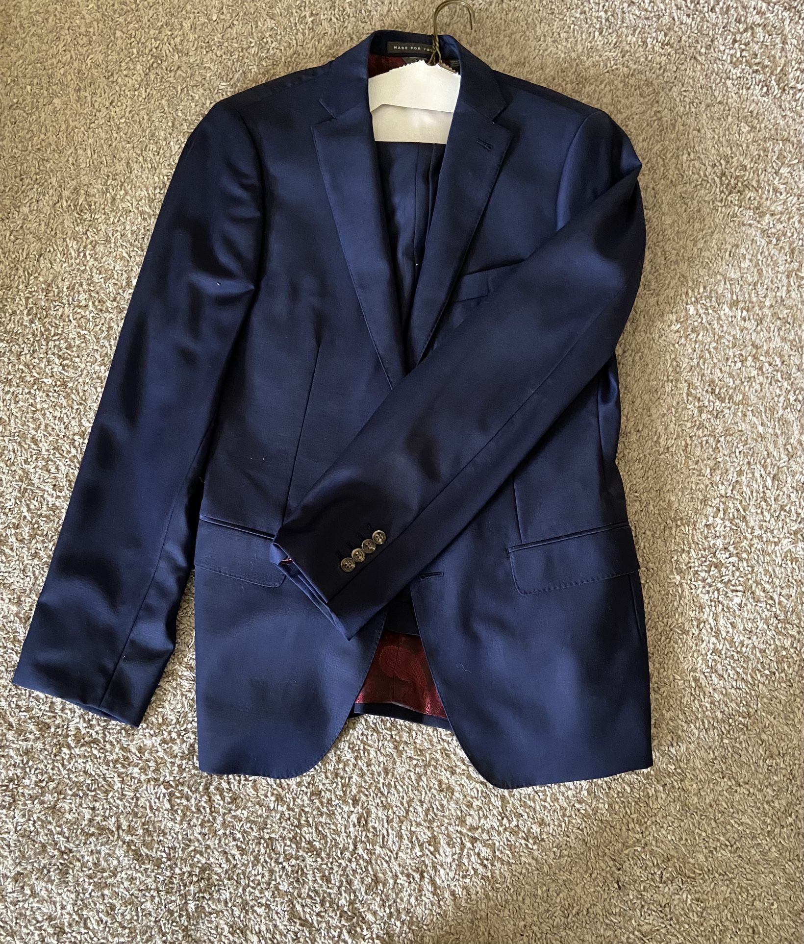 Indochino Navy Suit - Size Large