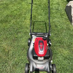 Honda Honda HRN216VKA 21" Lawn Mower w/ Smart Drive $300 Or Best Offer