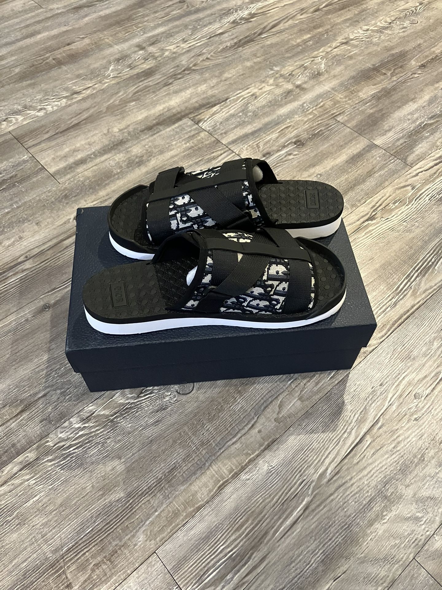 Dior Slides