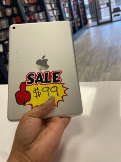iPad mini 4 32 gen unlocked