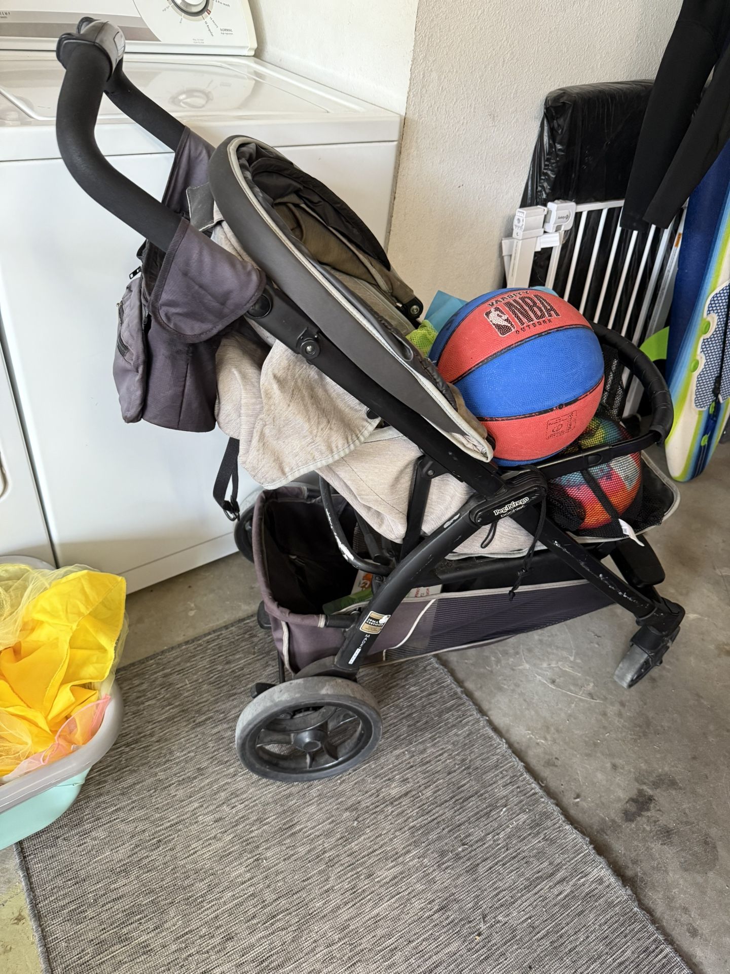 Peg Preggo stroller