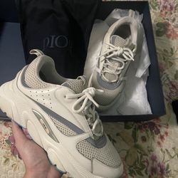 Dior B22 Cream Light Blue