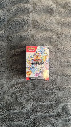 Pokémon Scarlet & Violet Prismatic Evolutions Booster Bundle