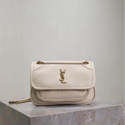 White elephant pattern gold buckle 