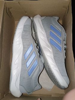 Women's shoes