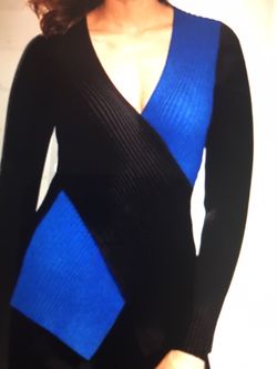 DEANNA COLORBLOCK CRISSCROSS SWEATER