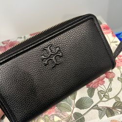 Tory Burch Leather Wallet NEW