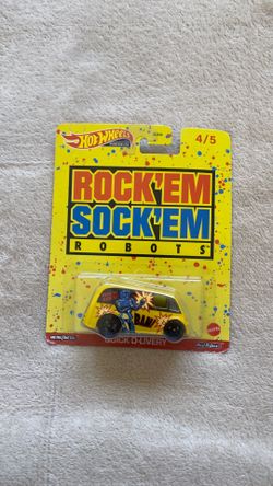 Rock’em sock’em hot wheels
