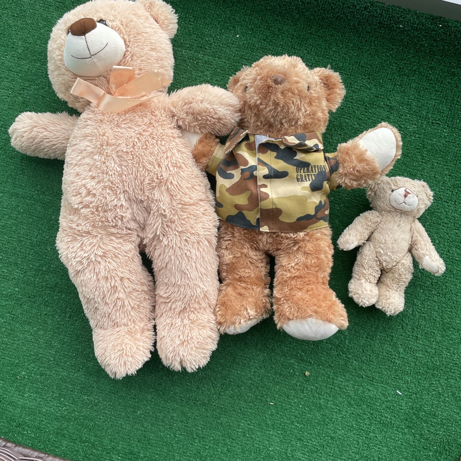 teddy bears family