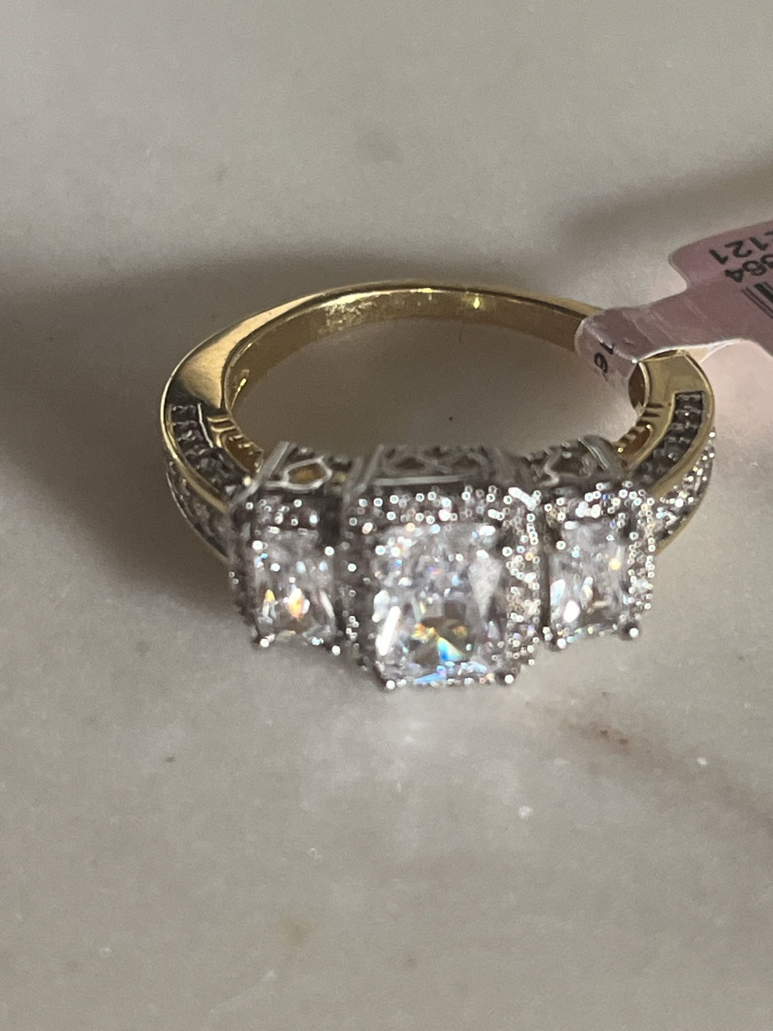 14KGP GORGEOUS RING SIZE 6