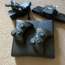 X-Box 360 With Ken ect