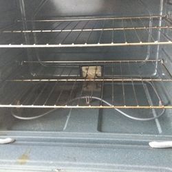 Electric all black whirlpool stove