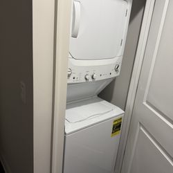 Stackable Washer/Dryer