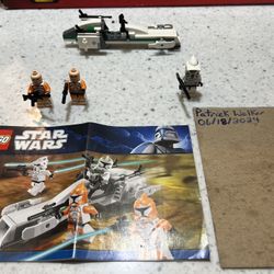 	 7913 LEGO Star Wars The Clone Wars Clone Trooper Battle Pack