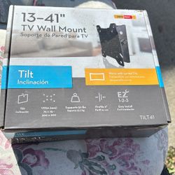 TV WALL MOUNT 