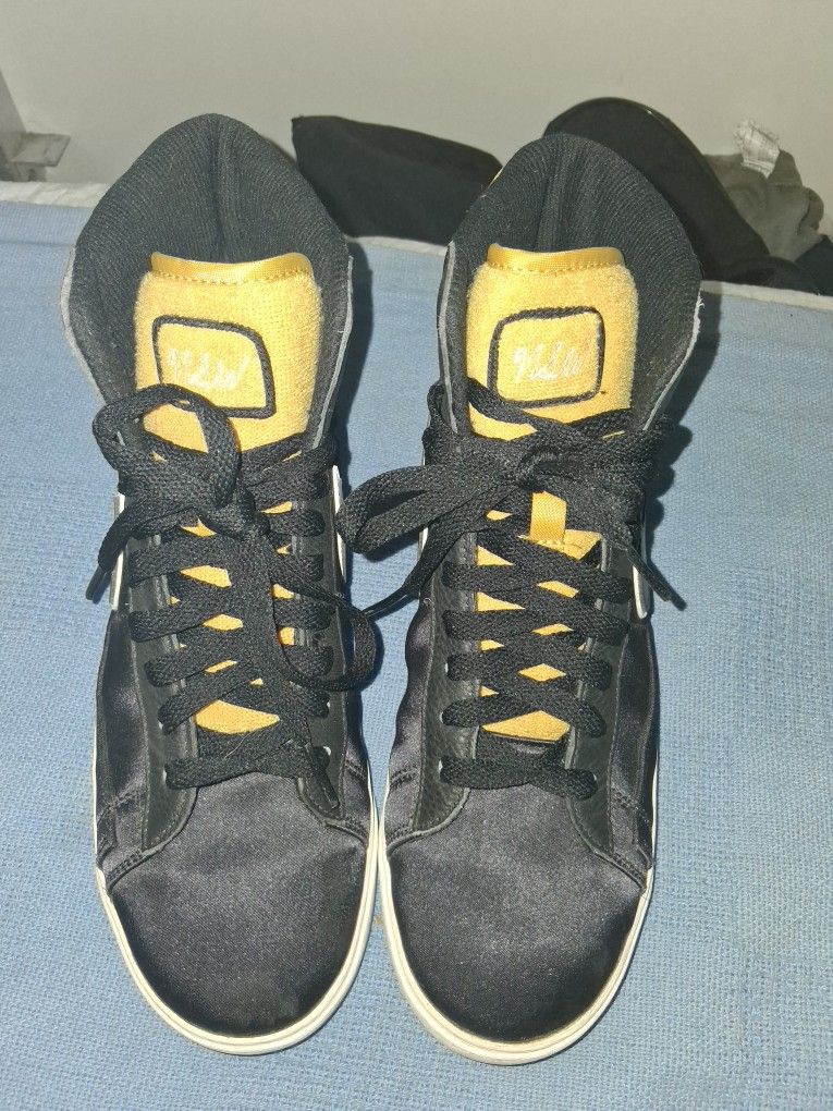 Nike Blazer Mid Premium in the black and wheat colorway