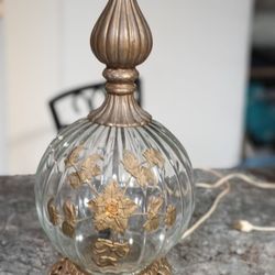 Antique Lamp, Accurate Casting