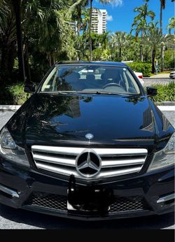 Mercedes-Benz Sedan – Black