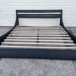 Modern Low Profile King Size Bed Frame- READ DESCRIPTION 