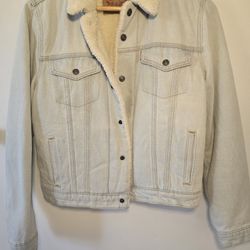Levis Sherpa Jean Jacket