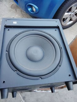Subwoofer 12 amplificador $130