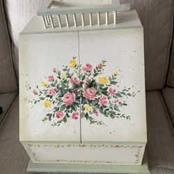 Decorative Desk File