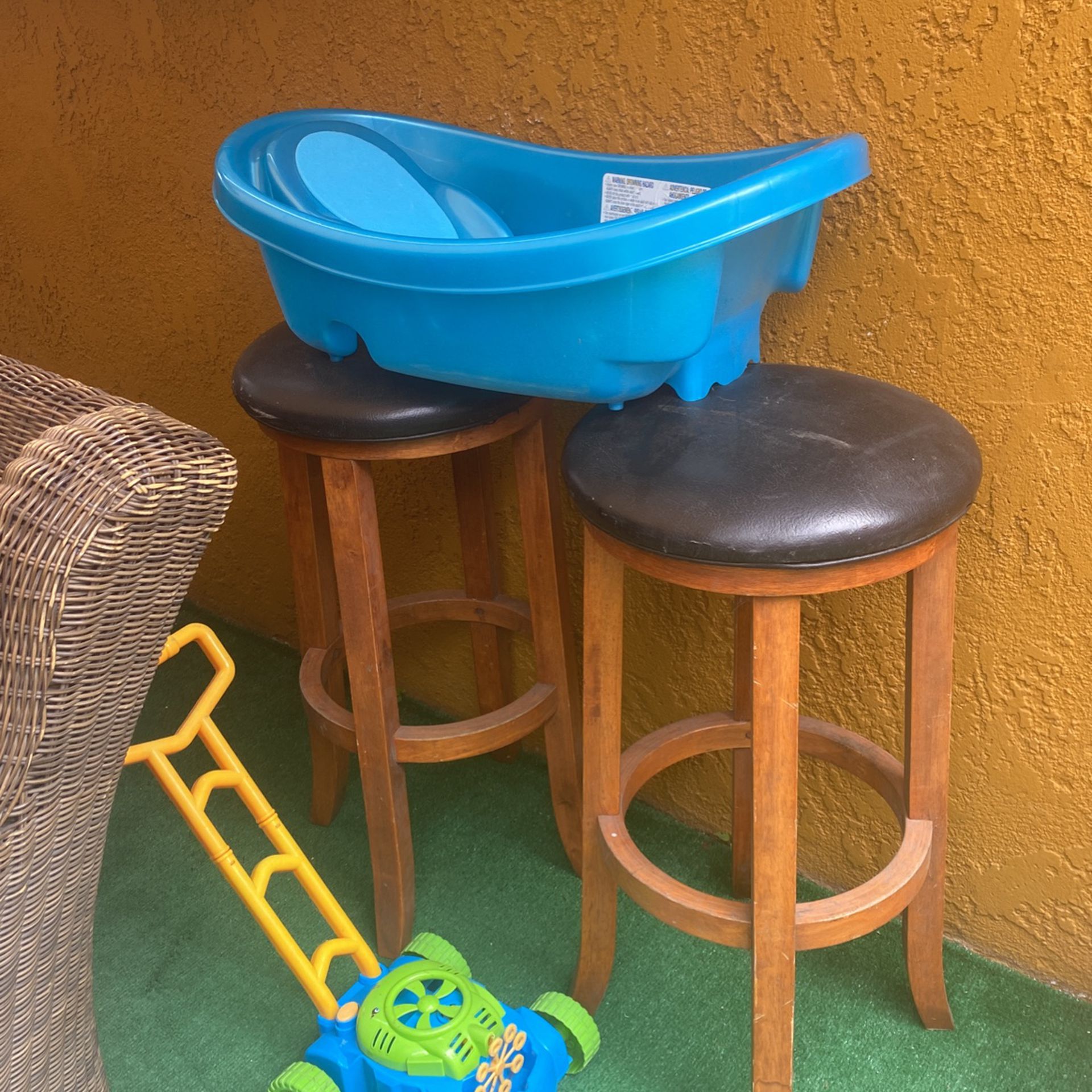Stools, Baby Bath And Toy